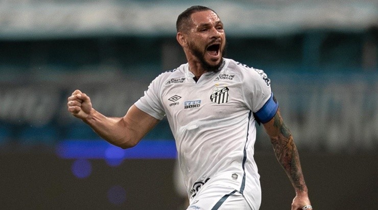 Pará foi anunciado, mas não deve jogar pelo Cruzeiro (Foto: Getty Images)