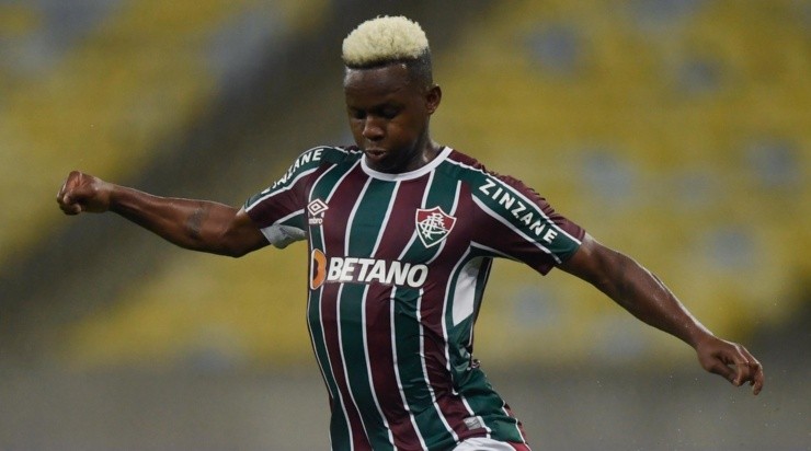 Cazares está de saída do Fluminense (Foto: Getty Images)