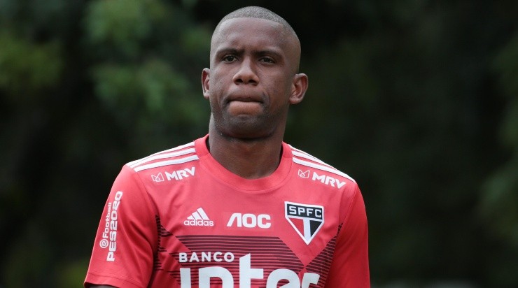 Toró, atacante do São Paulo (Foto: Marcello Zambrana/AGIF)