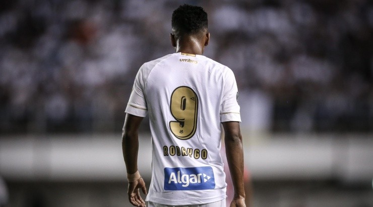 Rodrygo, ex-atacante do Santos (Foto: Getty Images)