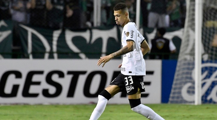 João Victor, do Corinthians, está na mira do Porto (Foto: Getty Images)