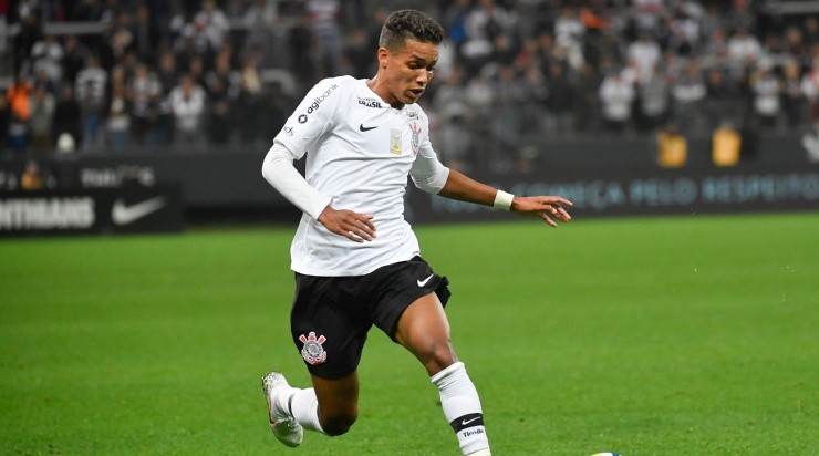 Pedrinho iniciou a carreira no Corinthians, em 2017 (Foto: Getty Images)