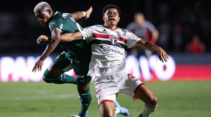 Gabriel Sara, em campo pelo São Paulo (Foto: Getty Images)