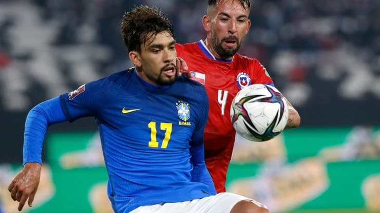 Chile v Brazil - FIFA World Cup 2022 Qatar Qualifier