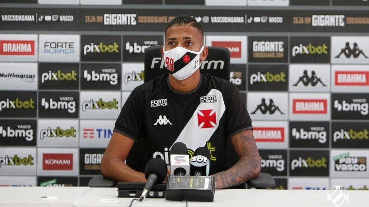 Weverton revela que quer demonstrar mais do que só o lance em cima de Neymar (Foto: Rafael Ribeiro/Vasco da Gama)