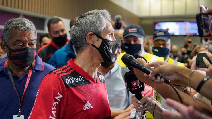 New Flamengo Coach Paulo Sousa Arrives To Rio de Janeiro