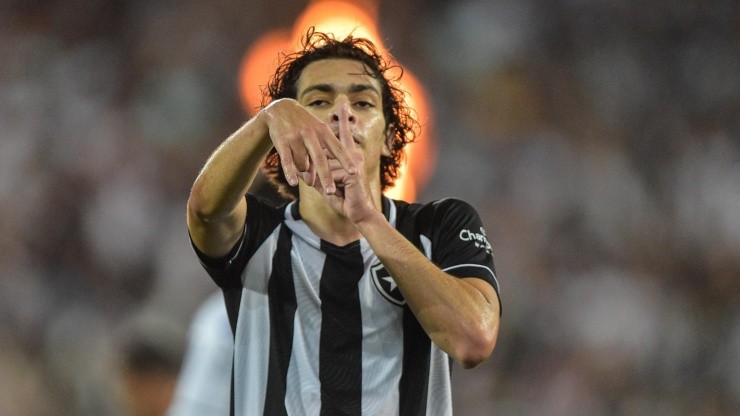 Matheus Nascimento marcou duas vezes na partida contra o Ceilândia (Foto: Thiago Ribeiro/AGIF)