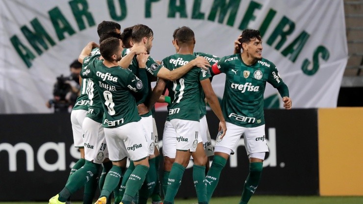 Palmeiras v Universitario - Copa CONMEBOL Libertadores