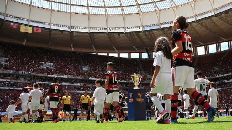 Veja quantos títulos Palmeiras e Flamengo conquistaram desde que se enfrentaram na final da Supercopa do Brasil em 2020