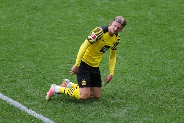 Borussia Dortmund v Bayer 04 Leverkusen - Bundesliga