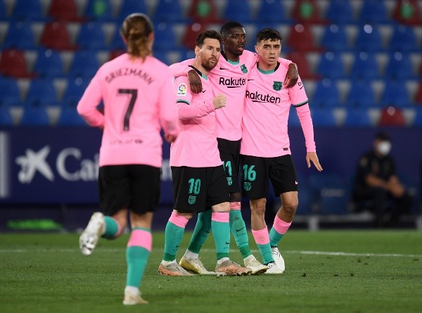 Alex Caparros / Getty Images