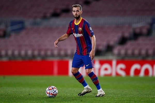 FC Barcelona v Dynamo Kyiv: Group G - UEFA Champions League
