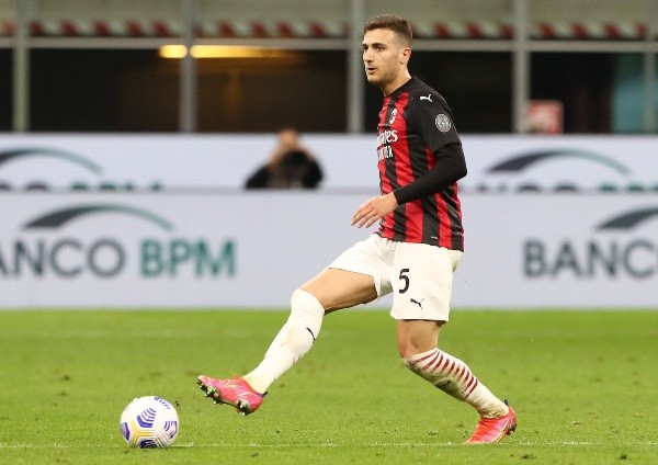 AC Milan v Benevento Calcio - Série A