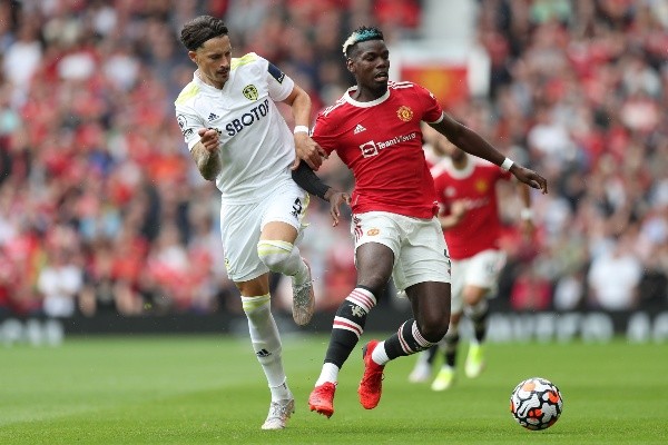 Manchester United v Leeds United - Premier League