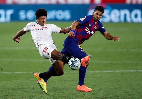 Sevilla FC v FC Barcelona - La Liga