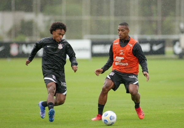Willian treinando