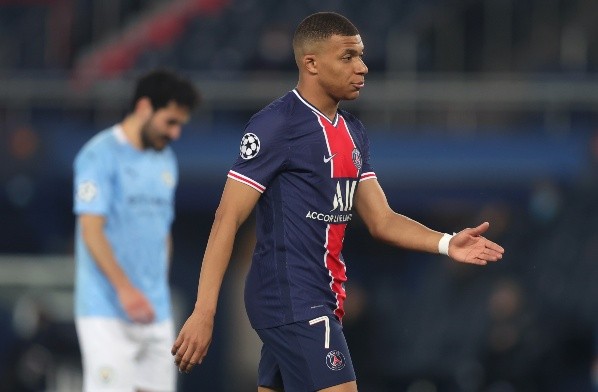 Paris Saint-Germain v Manchester City - UEFA Champions League Semi Final: Leg One