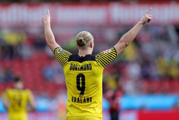 Bayer 04 Leverkusen v Borussia Dortmund - Bundesliga