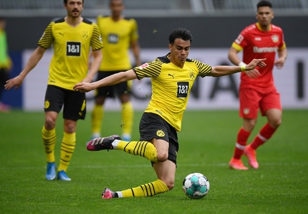 Borussia Dortmund v Bayer 04 Leverkusen - Bundesliga
