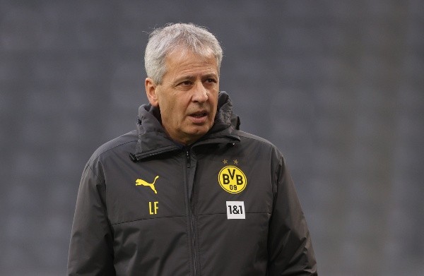 Borussia Dortmund v VfB Stuttgart - Bundesliga