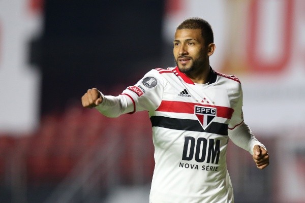 Sao Paulo v Sporting Cristal - Copa CONMEBOL Libertadores