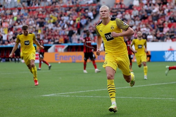 Bayer 04 Leverkusen v Borussia Dortmund - Bundesliga