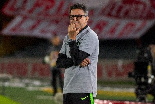 Juan Carlos Osorio coach of Atletico Nacional during a match between Independiente Santa Fe and Atletico National as part of the Torneo Clausura Liga Aguila at Estadio El Campin on October 29, 2019 in Bogota, Colombia. (Photo by Daniel Garzon Herazo/NurPhoto via Getty Images)