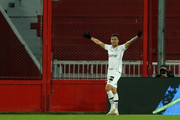 Independiente v Santos - Copa CONMEBOL Sudamericana 2021