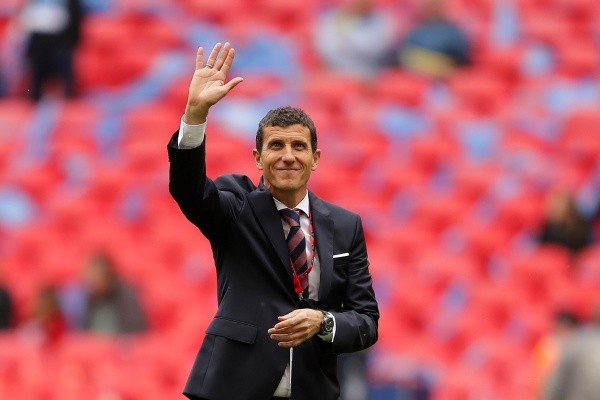 Javi Gracia, Manager of Watford acknowledges the fans prior to the FA Cup Final match between Manchester City and Watford at Wembley Stadium on May 18, 2019 in London, England. (Photo by Richard Heathcote/Getty Images)