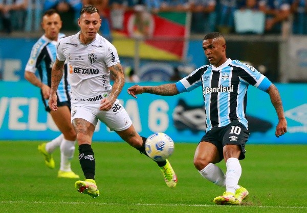 Gremio v Atletico Mineiro - Brasileirao 2021