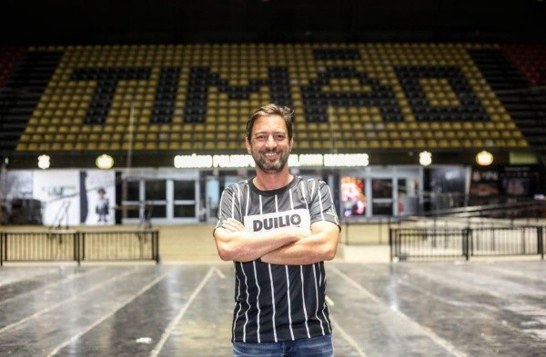 Duílio Monteiro Alves