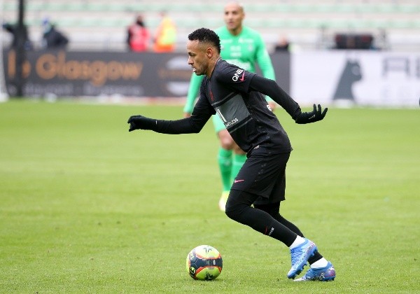 AS Saint-Etienne v Paris Saint-Germain - Ligue 1