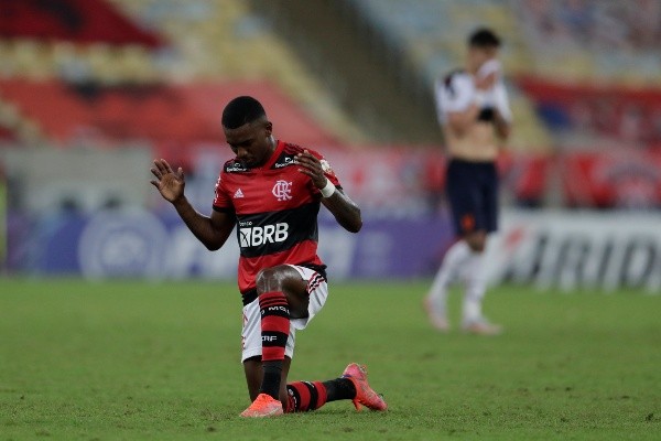 Flamengo v Liga Deportiva Universitaria - Copa CONMEBOL Libertadores 2021