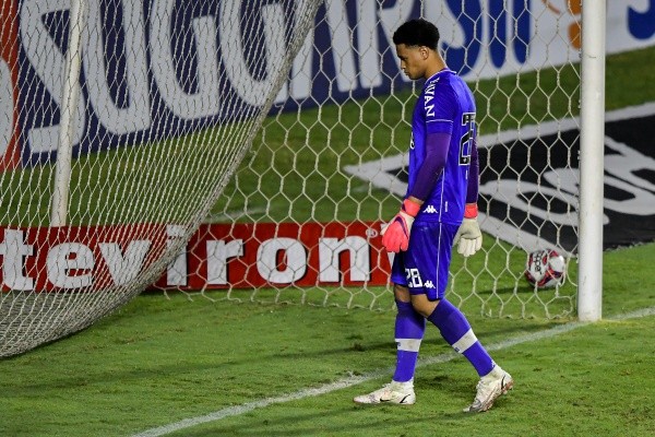 Lucão comentou algumas falhas importantes e ficou marcado pela torcida