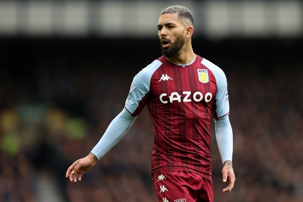 Everton v Aston Villa - Premier League