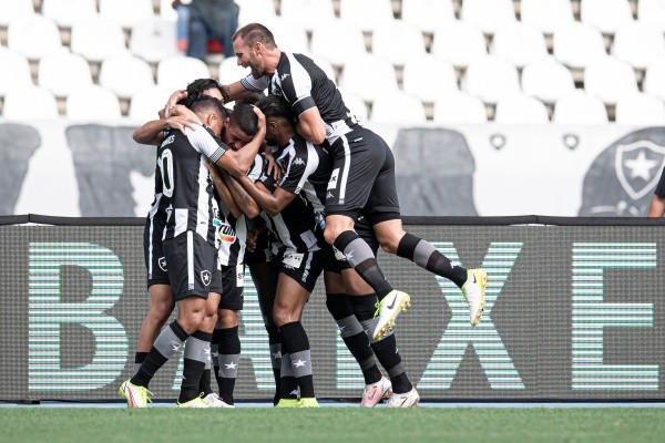Botafogo conquistou a primeira vitória no Cariocão