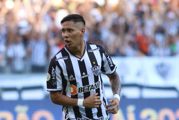 Zaracho é dúvida para o duelo contra o Flamengo