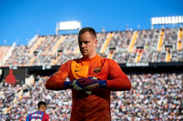 Valencia CF v FC Barcelona - La Liga Santander