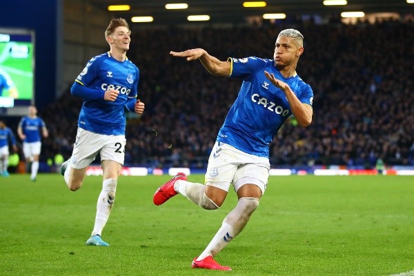 Everton v Leeds United - Premier League