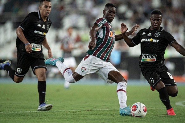 Luiz Henrique vem sendo um dos principais desafos ofensivo do Fluminense