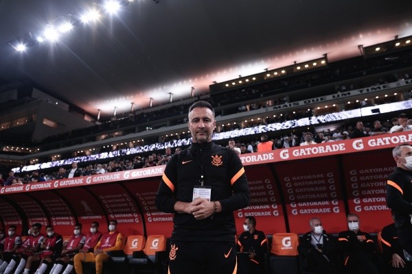 Torcida impressinou Vítor Pereira contra o Deportivo de Cali