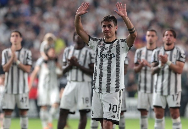 Dybala se despede da Juventus e fica livre no mercado