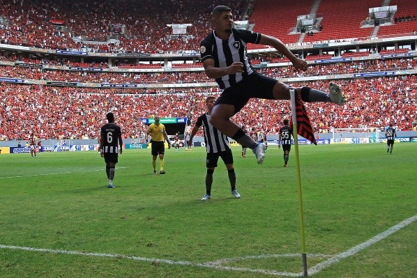 Erison desperta interesse de clubes da MLS