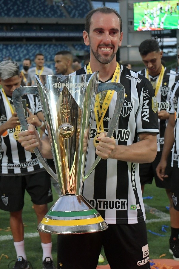 Godín está de saída do Atlético-MG