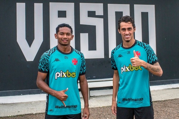 Eguinaldo e Marlon Gomes vão treinar com os profissionais