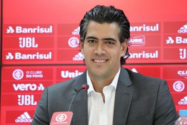 Paulo Bracks será o homem-forte do departamento de futebol do Vasco