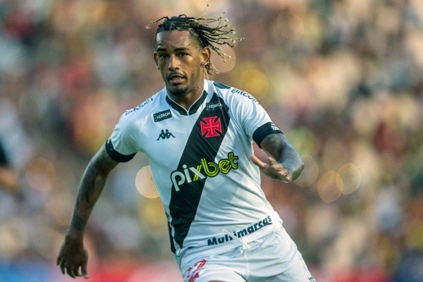 MT está de partida para o futebol português