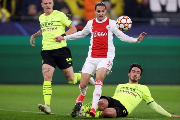 Sonho do Manchester United, Antony é destaque do Ajax