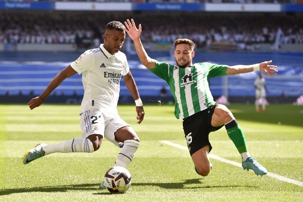 Rodrygo pode ser substituto para Benzema, segundo Ancelotti